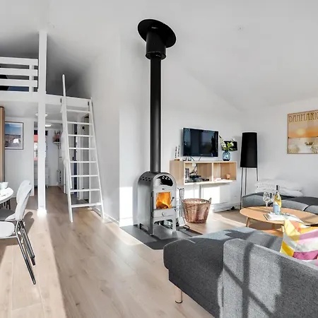 Ferienhaus Gorgeous In Hvide Sande With Kitchen Nørre Lyngvig