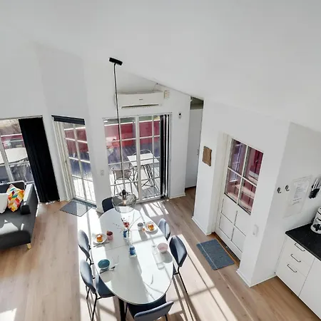 Holiday home Gorgeous In Hvide Sande With Kitchen